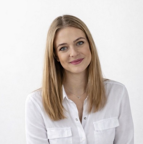 Marie Fojtů    /      Back-Office          mob : 603 900 556