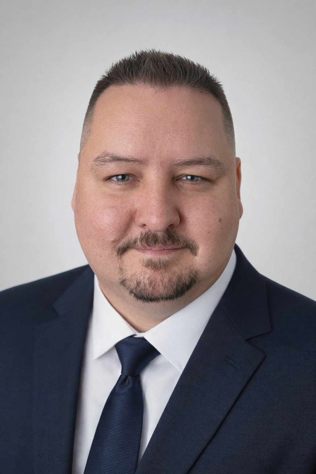 Petr Vychodil / Jednatel  733 303 049